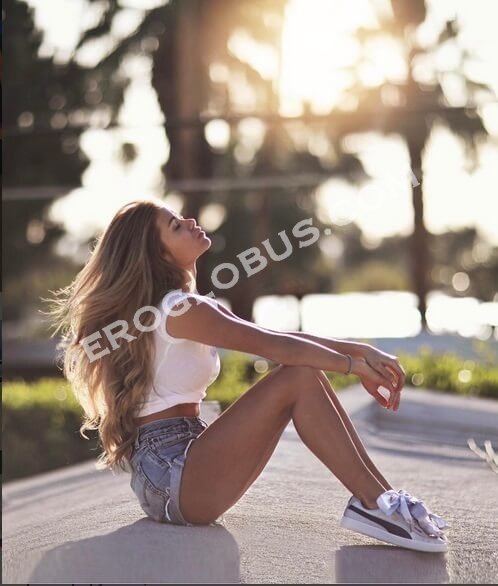 Каролина, 22