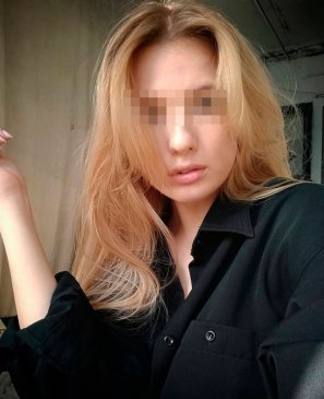 Виктория, 22